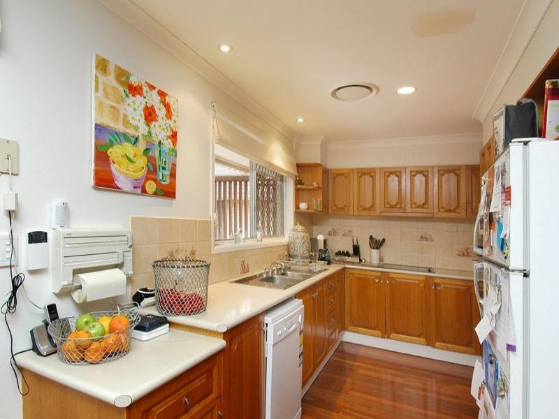 37 Seagull Avenue, Mermaid Beach QLD 4218