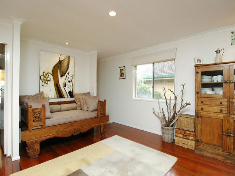 37 Seagull Avenue, Mermaid Beach QLD 4218