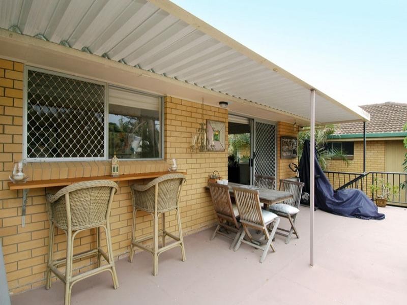 37 Seagull Avenue, Mermaid Beach QLD 4218