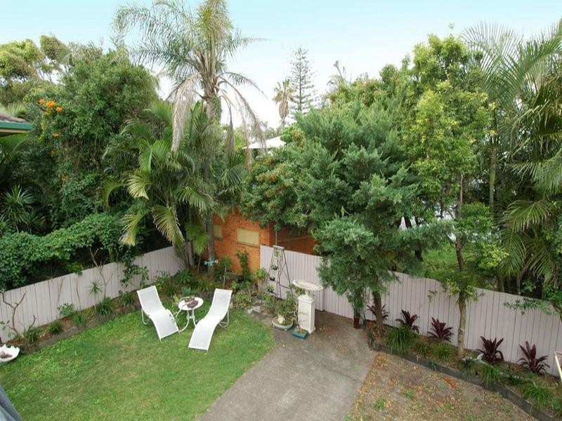 37 Seagull Avenue, Mermaid Beach QLD 4218