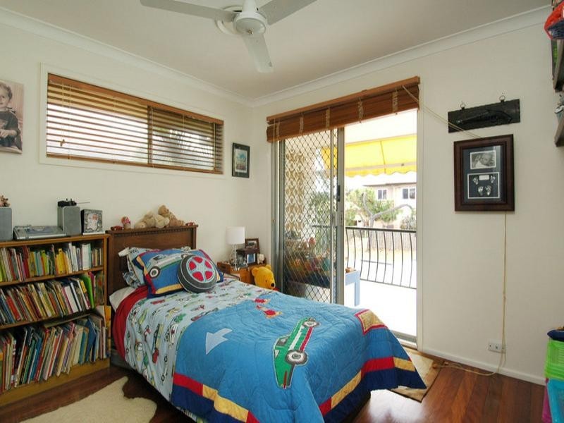 37 Seagull Avenue, Mermaid Beach QLD 4218