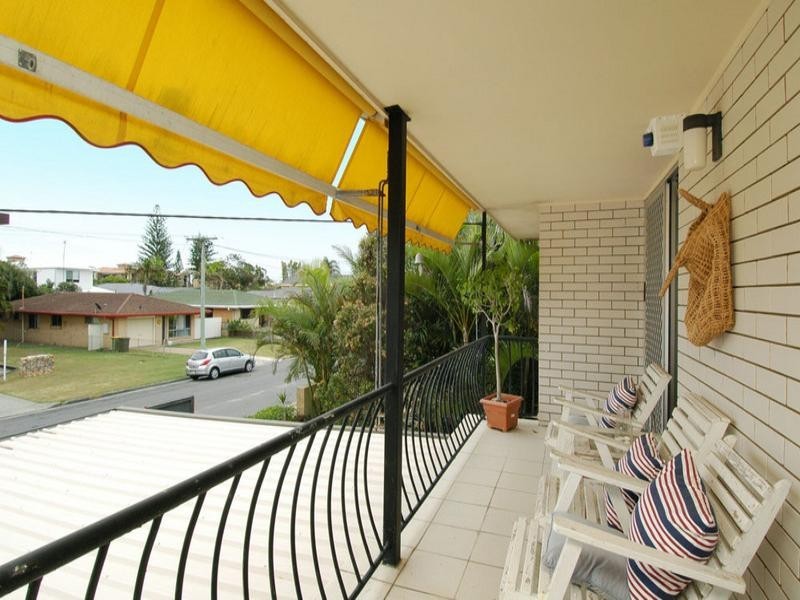 37 Seagull Avenue, Mermaid Beach QLD 4218