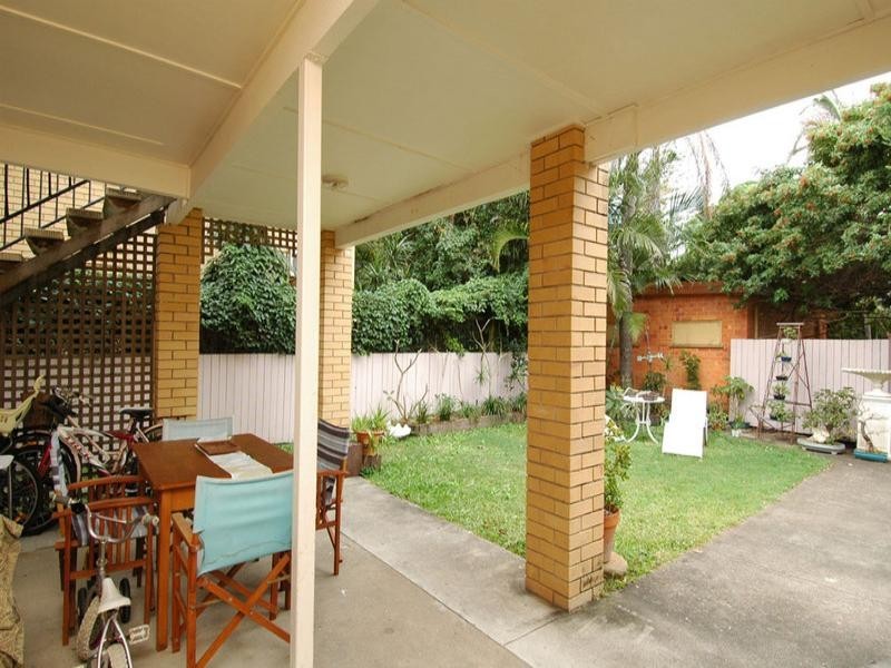 37 Seagull Avenue, Mermaid Beach QLD 4218