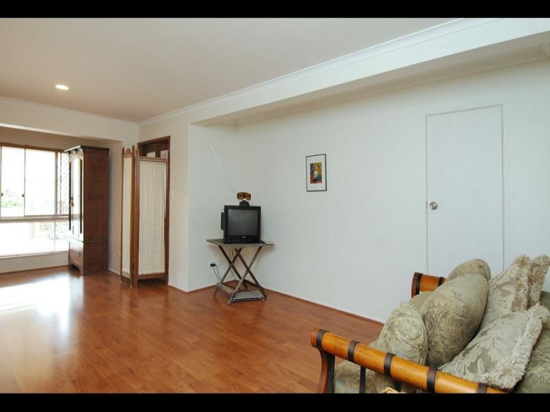 37 Seagull Avenue, Mermaid Beach QLD 4218