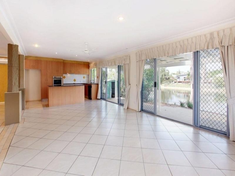 Mermaid Waters QLD 4218