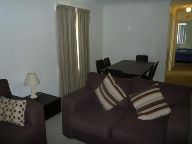 15 ‘Surfers Tradewinds’, 42 Beach Parade, Surfers Paradise QLD 4217