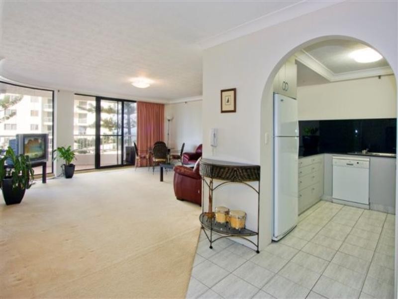 19 ‘Biarritz’, 85 Old Burleigh Road, Broadbeach QLD 4218