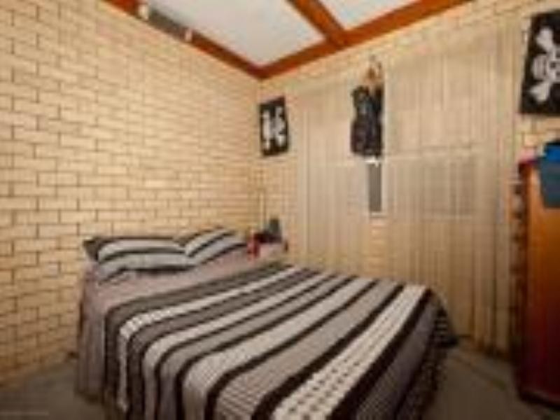 376 Pineridge Road, Coombabah QLD 4216