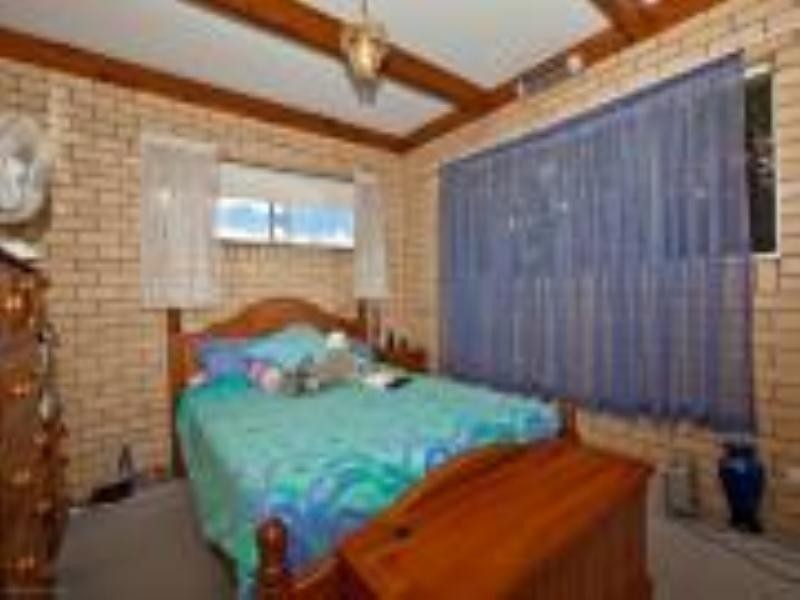 376 Pineridge Road, Coombabah QLD 4216