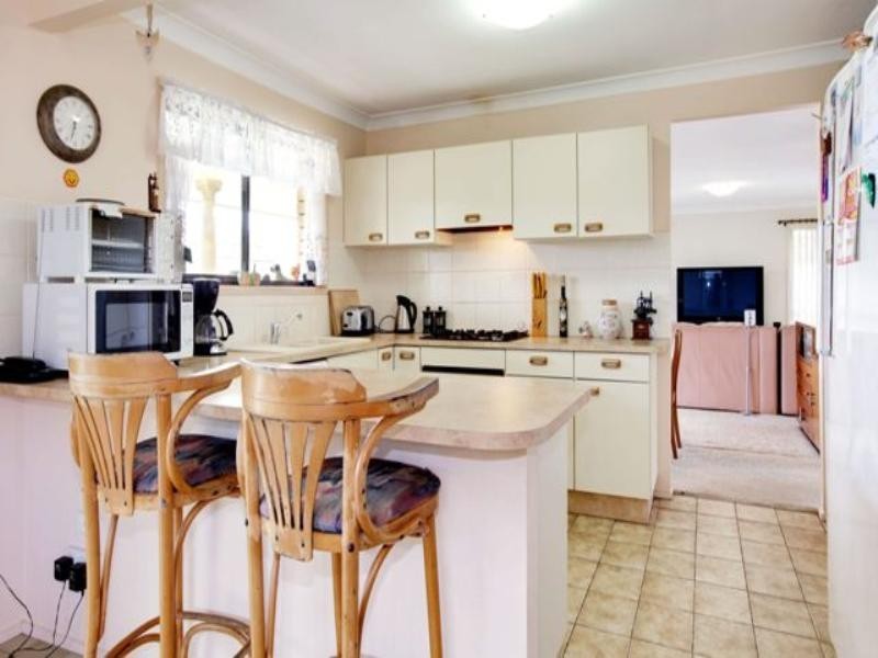 47 T E Peters Drive, Broadbeach Waters QLD 4218