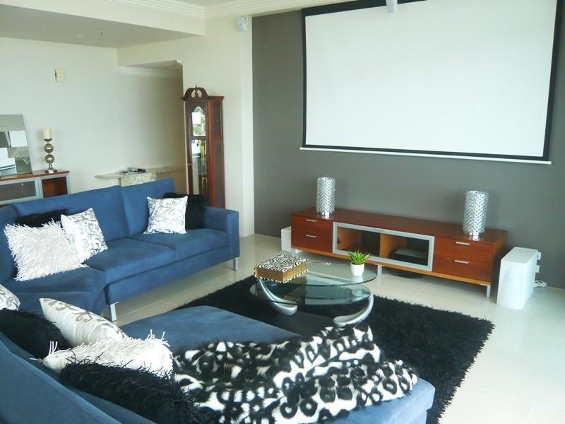 111/177 Old Burleigh Road, Broadbeach QLD 4218