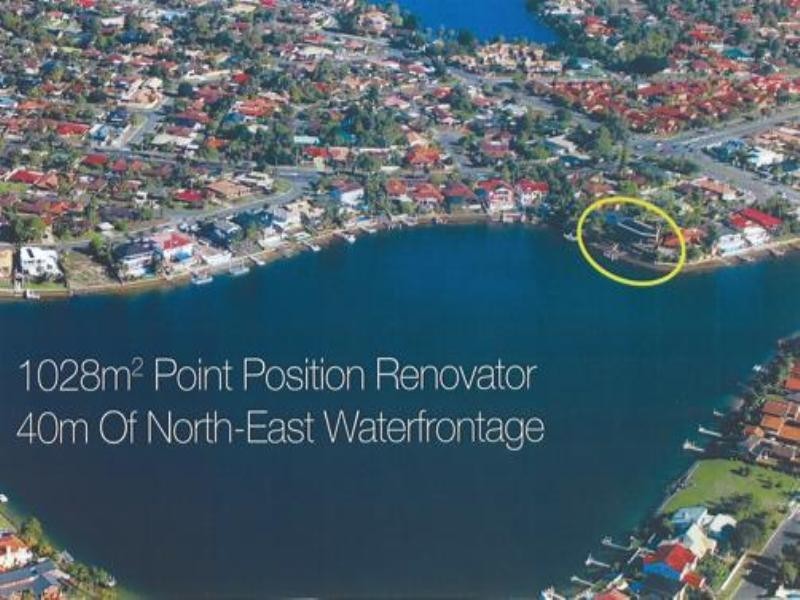 12 Lowanna Court, Mermaid Waters QLD 4218