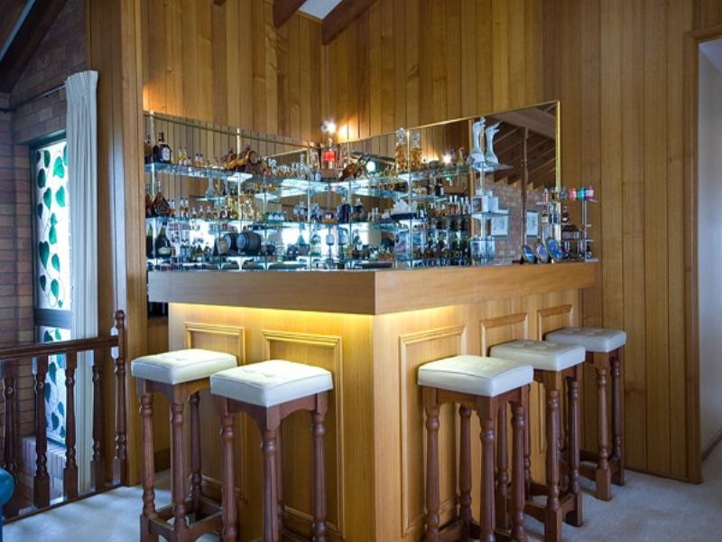 12 Lowanna Court, Mermaid Waters QLD 4218