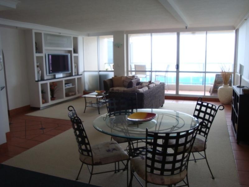 281/105 Scarborough Street, Southport QLD 4215