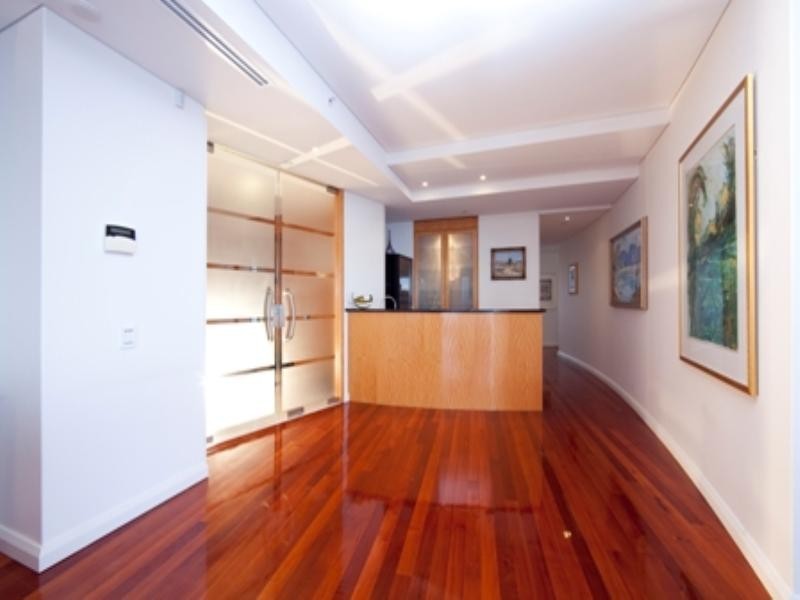 16/5-9 Broadbeach Boulevard, Broadbeach QLD 4218