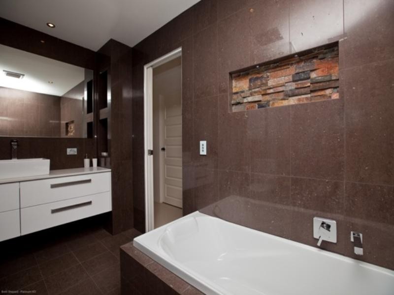 56 Rainbow Drive, Mudgeeraba QLD 4213