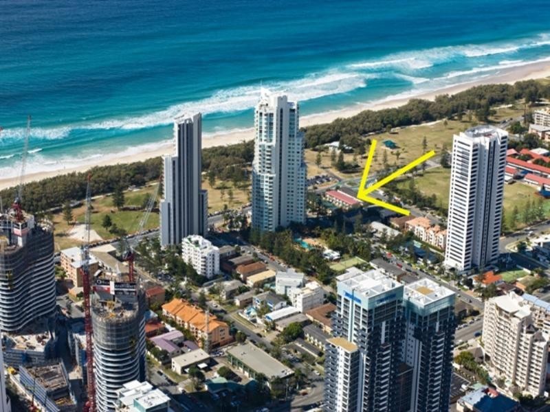 7/183 Old Burleigh Road, Broadbeach QLD 4218