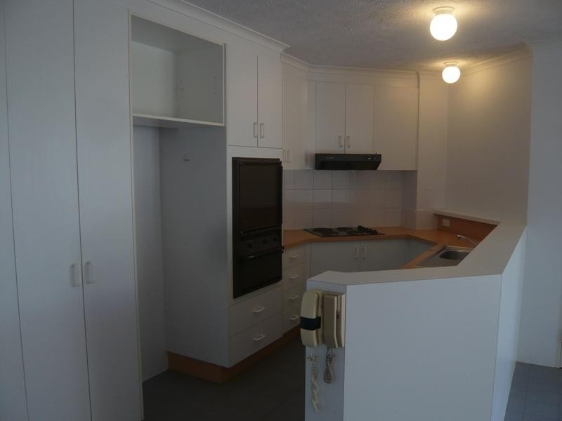 6/20 Ocean Street, Mermaid Beach QLD 4218