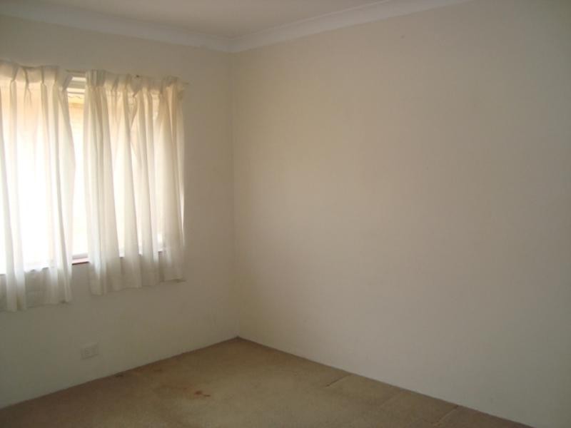 8/2 Alexandra Avenue, Broadbeach QLD 4218