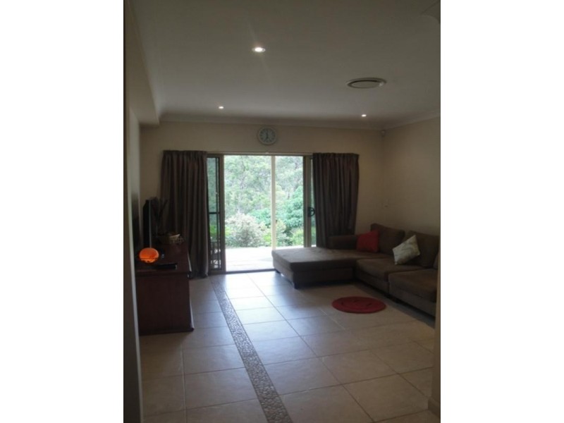 52 Buckingham Way, Elanora QLD 4221