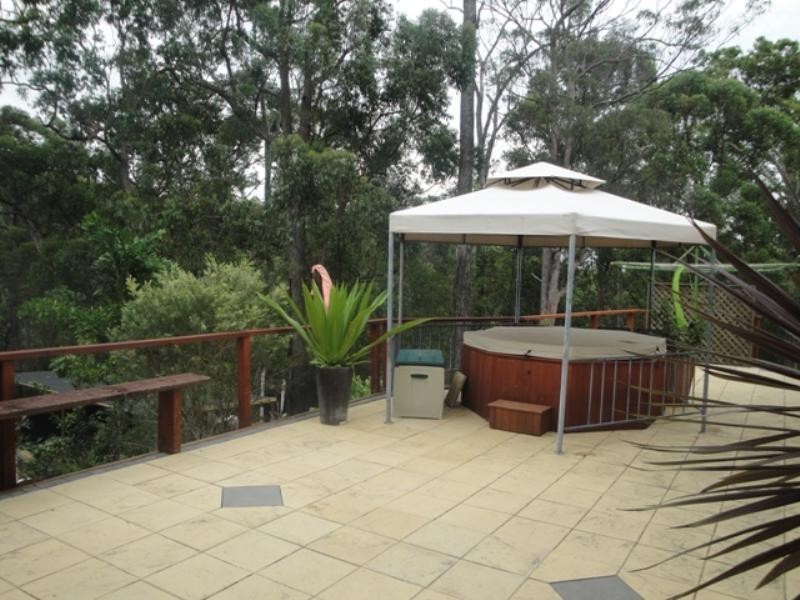 52 Buckingham Way, Elanora QLD 4221