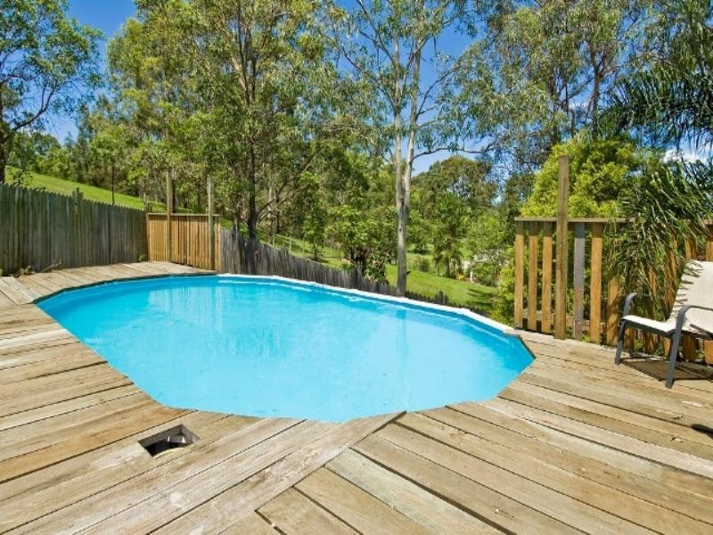 19 Castile Crescent, Holmview QLD 4207