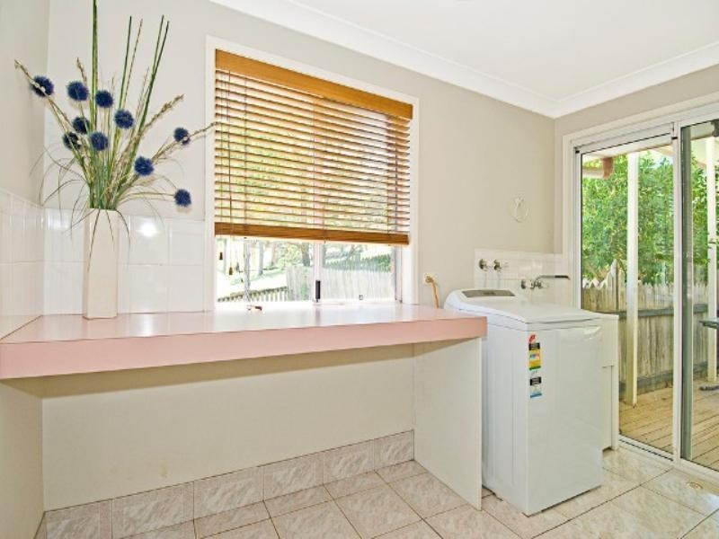 19 Castile Crescent, Holmview QLD 4207