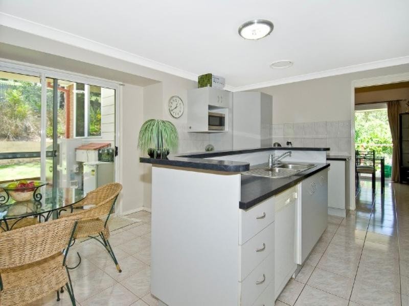 19 Castile Crescent, Holmview QLD 4207