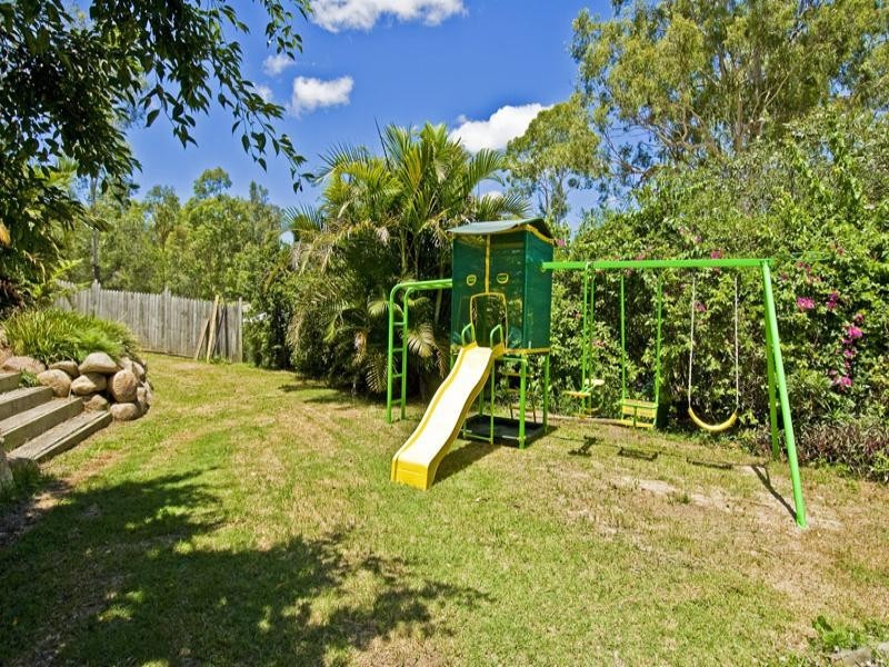 19 Castile Crescent, Holmview QLD 4207