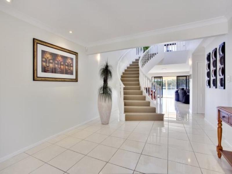 66 Sunset Boulevard, Surfers Paradise QLD 4217