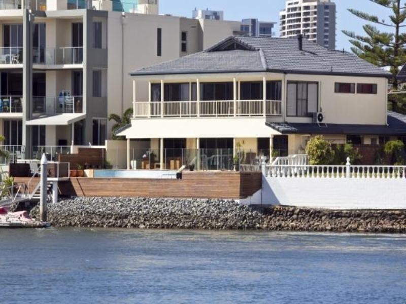 66 Sunset Boulevard, Surfers Paradise QLD 4217