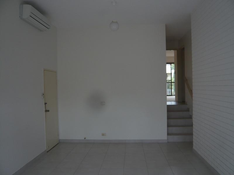 3/8 Duet Drive, Mermaid Waters QLD 4218