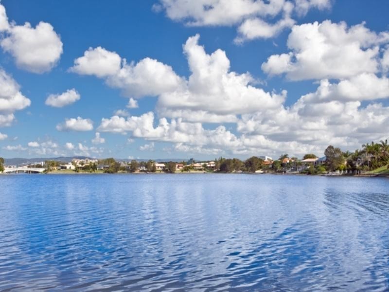 44 Dipper Drive, Burleigh Waters QLD 4220