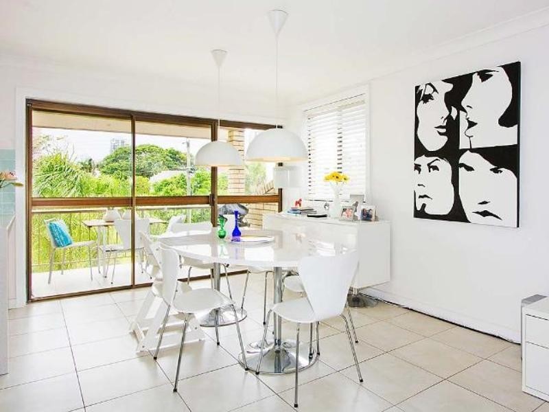 12/16 St Kilda Avenue, Broadbeach QLD 4218