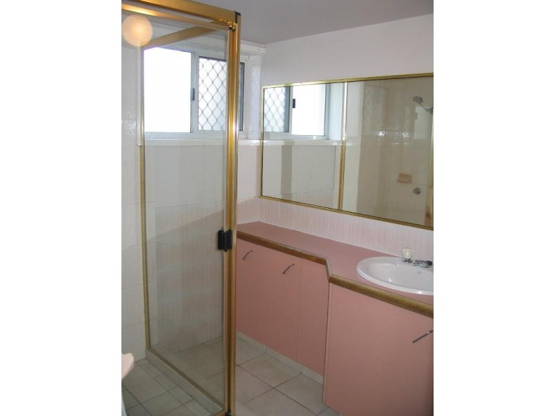 10/11 Frederick Street, Surfers Paradise QLD 4217