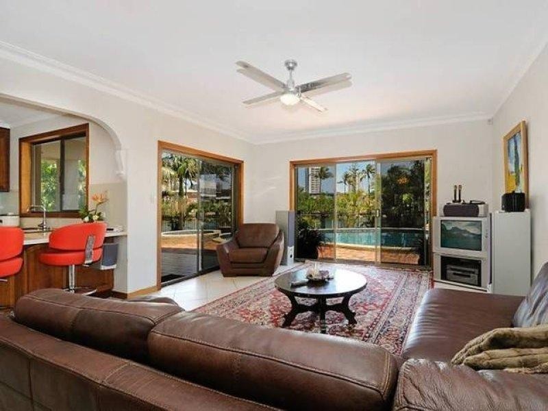 49 Sunrise Boulevard, Surfers Paradise QLD 4217