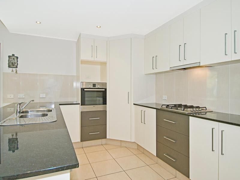 10 Pincally Crescent, Ormeau QLD 4208