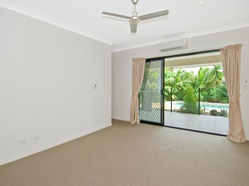 10 Pincally Crescent, Ormeau QLD 4208