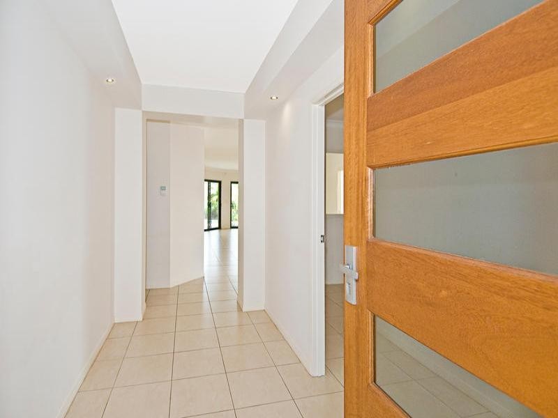 10 Pincally Crescent, Ormeau QLD 4208