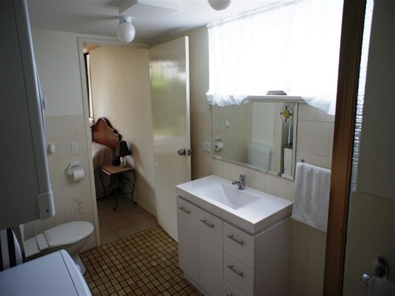 1 ‘Columbia Tower’, 19 Fern Street, Surfers Paradise QLD 4217