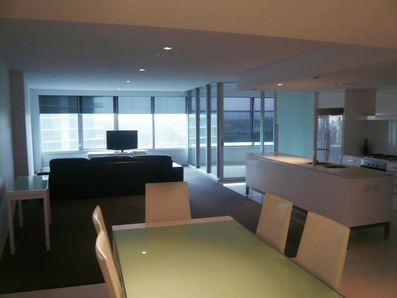 609/9 ‘Q1′ Hamilton Avenue, Surfers Paradise QLD 4217