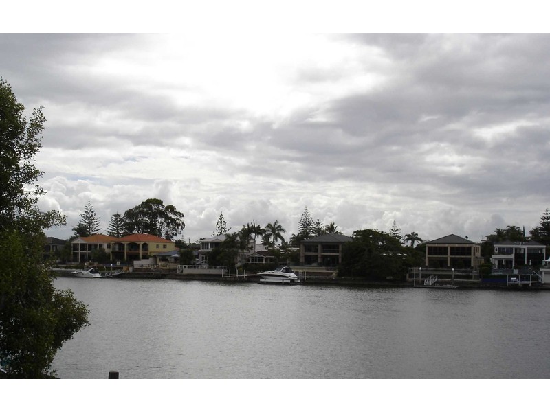 Broadbeach Waters QLD 4218