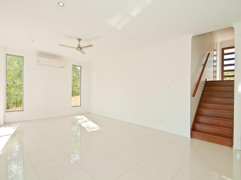 16 Wright Court, Upper Coomera QLD 4209