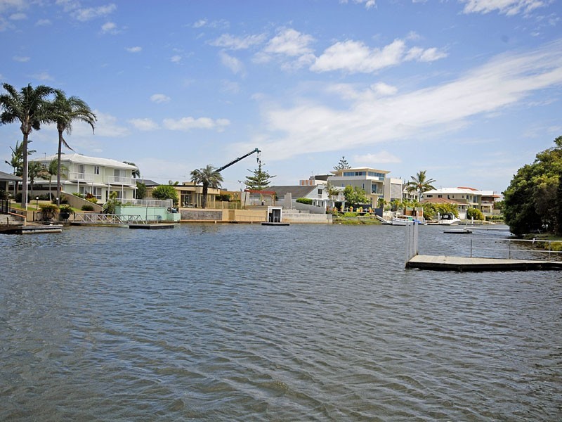 Isle Of Capri QLD 4217