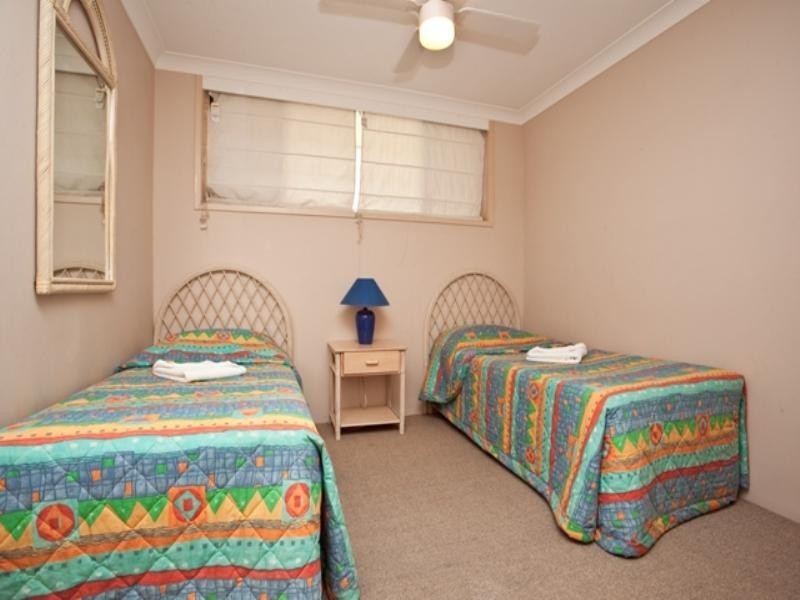 22 ‘Queensleigh’, 5 Queensland Avenue, Broadbeach QLD 4218