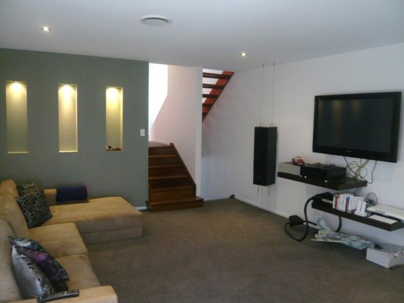 1/35 Dolphin Avenue, Mermaid Beach QLD 4218