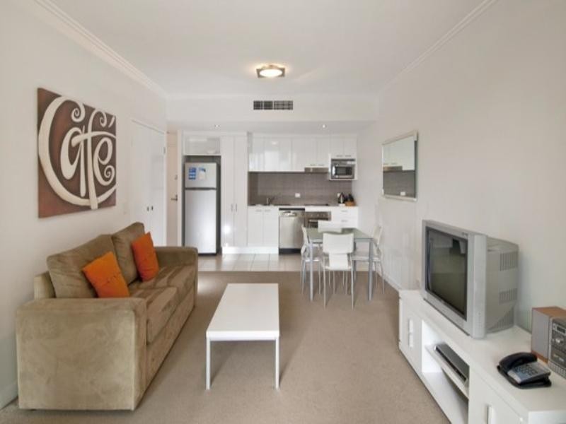 2106 ‘Freshwater Point’, 33 T E Peters Drive, Broadbeach QLD 4218