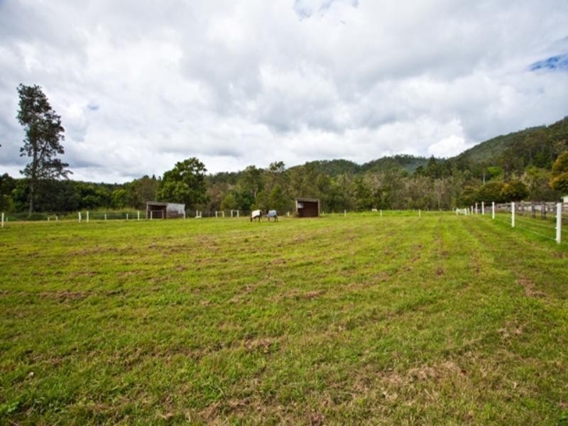 1121 Beaudesert – Nerang Road, Clagiraba QLD 4211