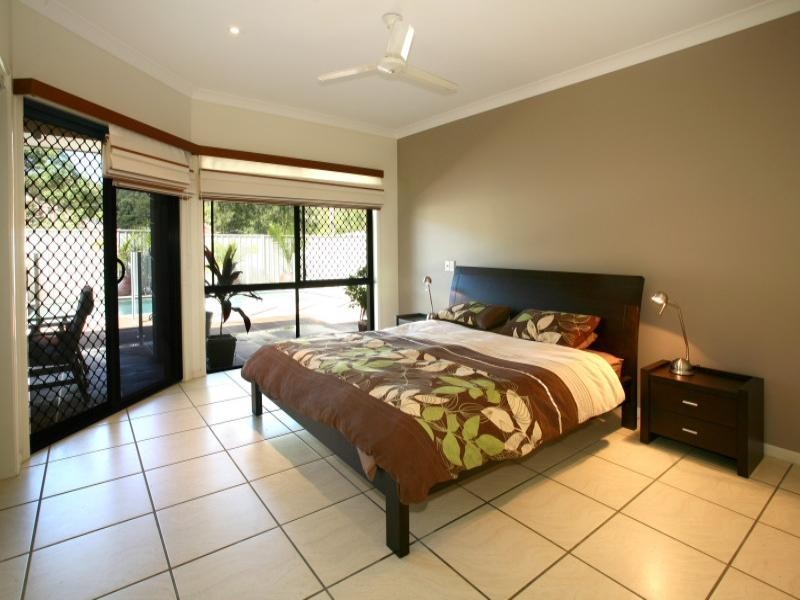 2 Riverlilly Street, Reedy Creek QLD 4227