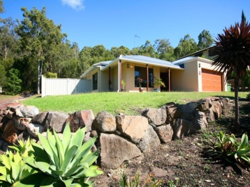 2 Riverlilly Street, Reedy Creek QLD 4227